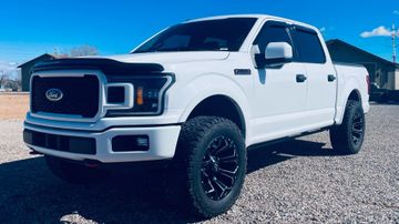Ford F150 XLT Pickup, 2016