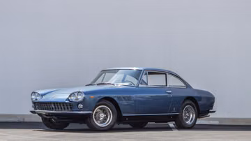 Ferrari 330 GT 2+2, 1964