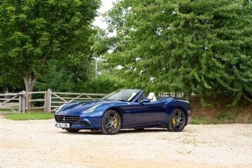 Ferrari California T Hardtop Convertible, 2017