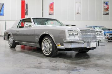 Buick Riviera, 1983