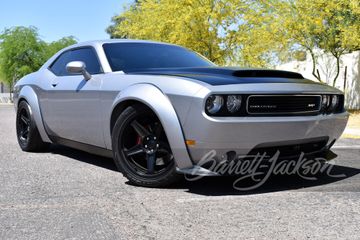 Dodge Challenger SRT8 Custom Coupe, 2011