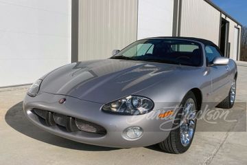 JAGUAR XKR CONVERTIBLE, 2001