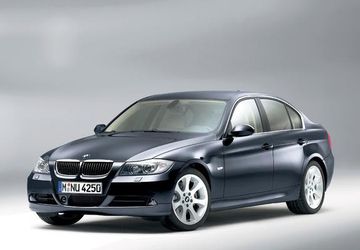 BMW 330d (E90) specs