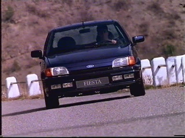 Ford Fiesta 1.8 S 16V specs