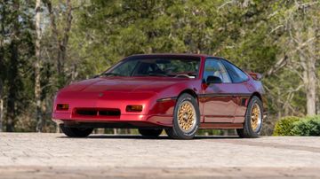 Pontiac Fiero, 1988