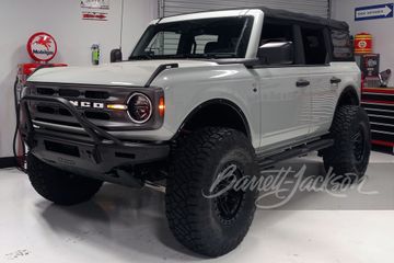 FORD BRONCO CUSTOM SUV, 2021