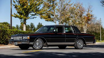 Chevrolet Caprice Classic LS Brougham, 1989