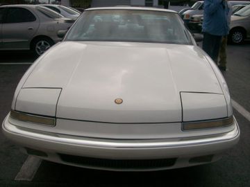 Buick Reatta, 1988