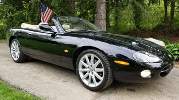 Jaguar XK8 Convertible, 2004