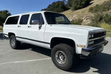 Chevrolet Suburban 4X4, 1990