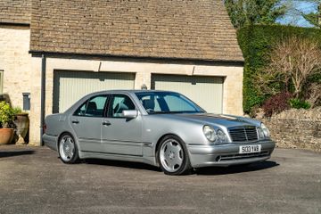 Mercedes-Benz E55 AMG (W210), 1999