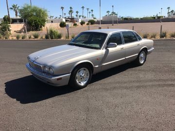 Jaguar XJ6, 1995