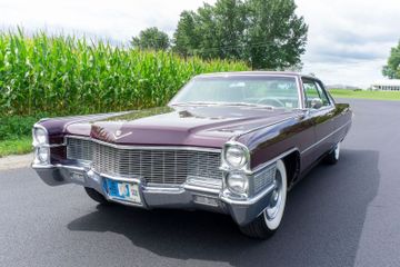 Cadillac Coupe DeVille Coupe, 1965