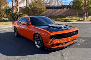 Dodge Challenger SRT8 Custom Coupe, 2010