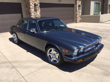 Jaguar XJ6 Sedan, 1983