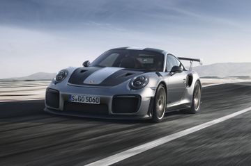 Porsche 911 GT2 RS (991) specs