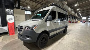 Mercedes-Benz Sprinter 2500 Van, 2022