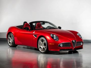 Alfa Romeo 8C Spider, 2009