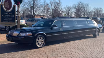 Lincoln Town Car Limousine, 2008