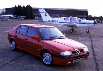 Alfa Romeo 33 16V (132 PS) specs