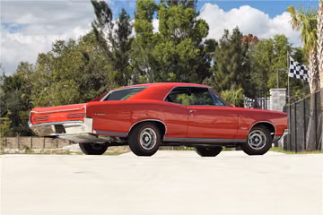 PONTIAC GTO, 1966