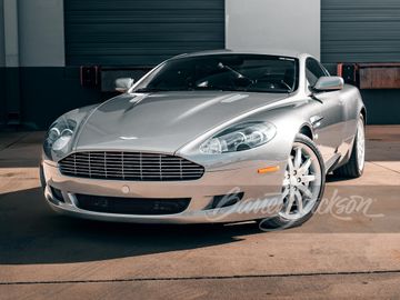 ASTON MARTIN DB9, 2005