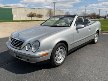 Mercedes-Benz CLK320 Convertible, 1999