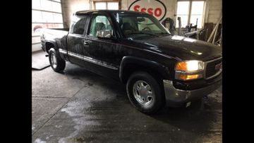 GMC Sierra Pickup, 2000
