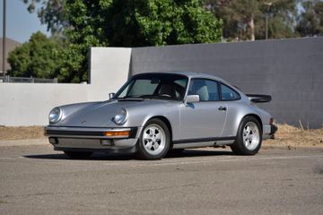 Porsche 911 Carrera Coupe, 1989
