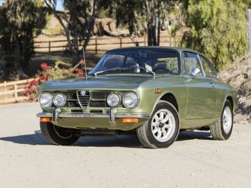 Alfa Romeo 1750 GT Veloce, 1971