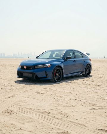 تطور Civic Type R لعام 2027