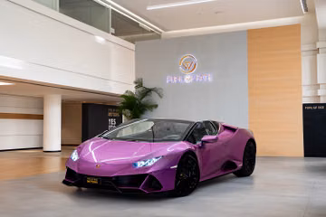 2024 Lamborghini Huracán EVO Spyder – Open-Top V10 Thrills in a Stunning Purple Finish