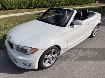 BMW 128i CONVERTIBLE, 2012