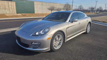 Porsche Panamera 4S Sedan, 2010