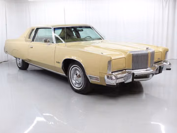 Chrysler New Yorker, 1977