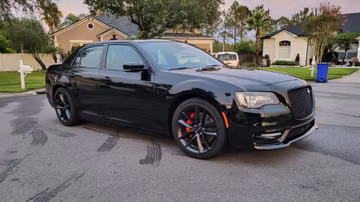 Chrysler 300C SRT-8 Sedan, 2023