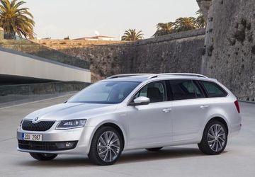 Skoda Octavia Combi 1.2 TSI (Mk III 105 PS) specs