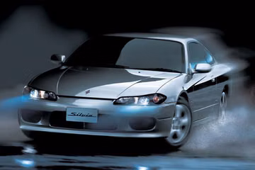 مواصفات نيسان سيلفيا Spec-S Autech