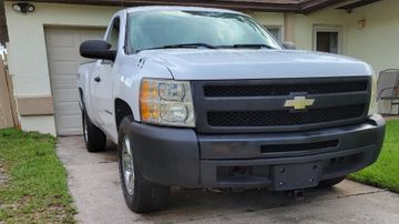 Chevrolet Silverado Pickup, 2011