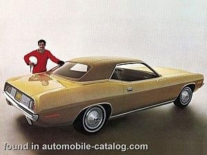 Plymouth Barracuda Gran Coupe 318 V8 specs
