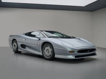 Jaguar XJ220, 1993