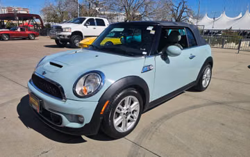 Mini Cooper S Convertible, 2013