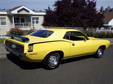 PLYMOUTH CUDA 2 DOOR COUPE, 1970
