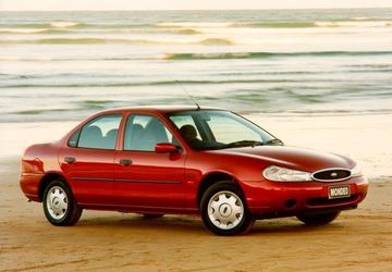 Ford Mondeo 2.0i 16V (Mk II) specs