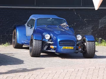 Donkervoort D8 Cosworth specs