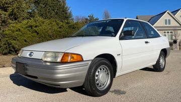 Ford Escort Pony Hatchback, 1991