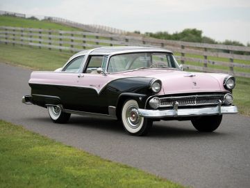 Ford Fairlane Crown Victoria, 1955