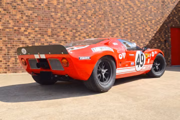 نسخة معاد صنعها من FORD GT40، 2016