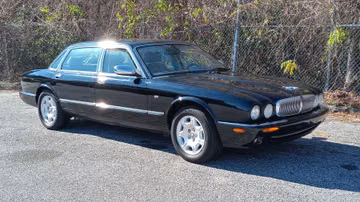Jaguar XJ8 Vanden Plas, 2003