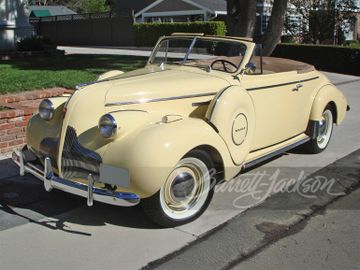 BUICK 46C CONVERTIBLE, 1939